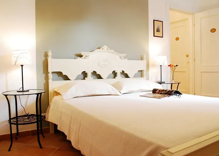 Le Stanze Dei Nonni 3* Avellino